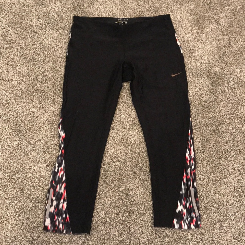 Nike Dry Fit Crop Leggings